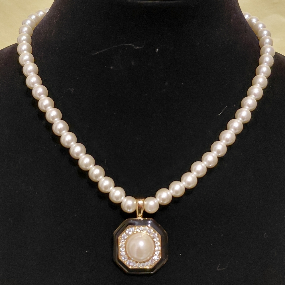 Nolan Miller Pearl Necklace With Pendant